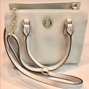 Tommy Hilfiger Bag NWT *SOLD*